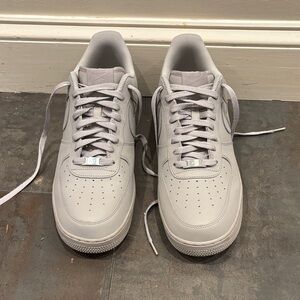 Men's Nike Air Force 1 Light Gray Sneakers